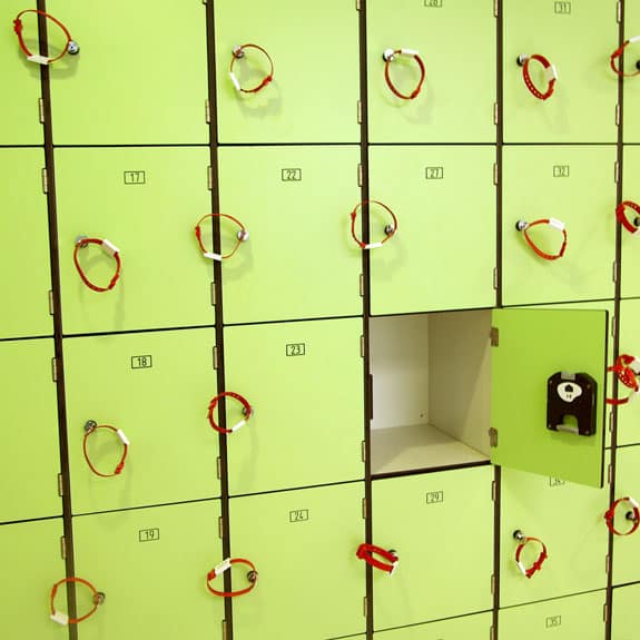 Vestiaire phénolique – Casier vestiaire piscine et milieux humides – Image 3